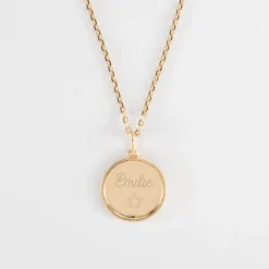 Pendentif enfant personnalisé médaille gravée plaqué or ange texturée 14 mm