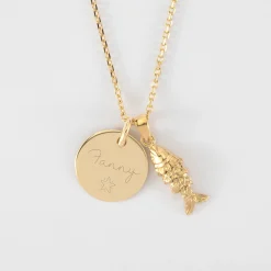Pendentif enfant personnalisé médaille gravée plaqué or 15 mm et breloque poisson articulé 15 mm