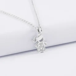 Pendentif enfant petite fille scintillante argent 12 mm