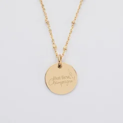 Pendentif EVJF personnalisé médaille gravée plaqué or 15 mm