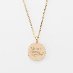 Pendentif EVJF personnalisé médaille gravée plaqué or email noir soleil 14 mm