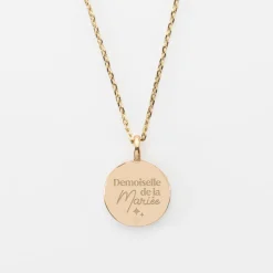 Pendentif EVJF personnalisé médaille gravée plaqué or email noir soleil 14 mm