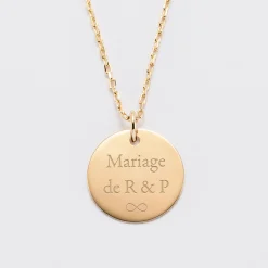 Pendentif Famille des mariés personnalisé médaille gravée plaqué or 19 mm