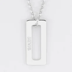 Pendentif homme personnalisé médaille gravée acier rectangle évidé 32x14 mm