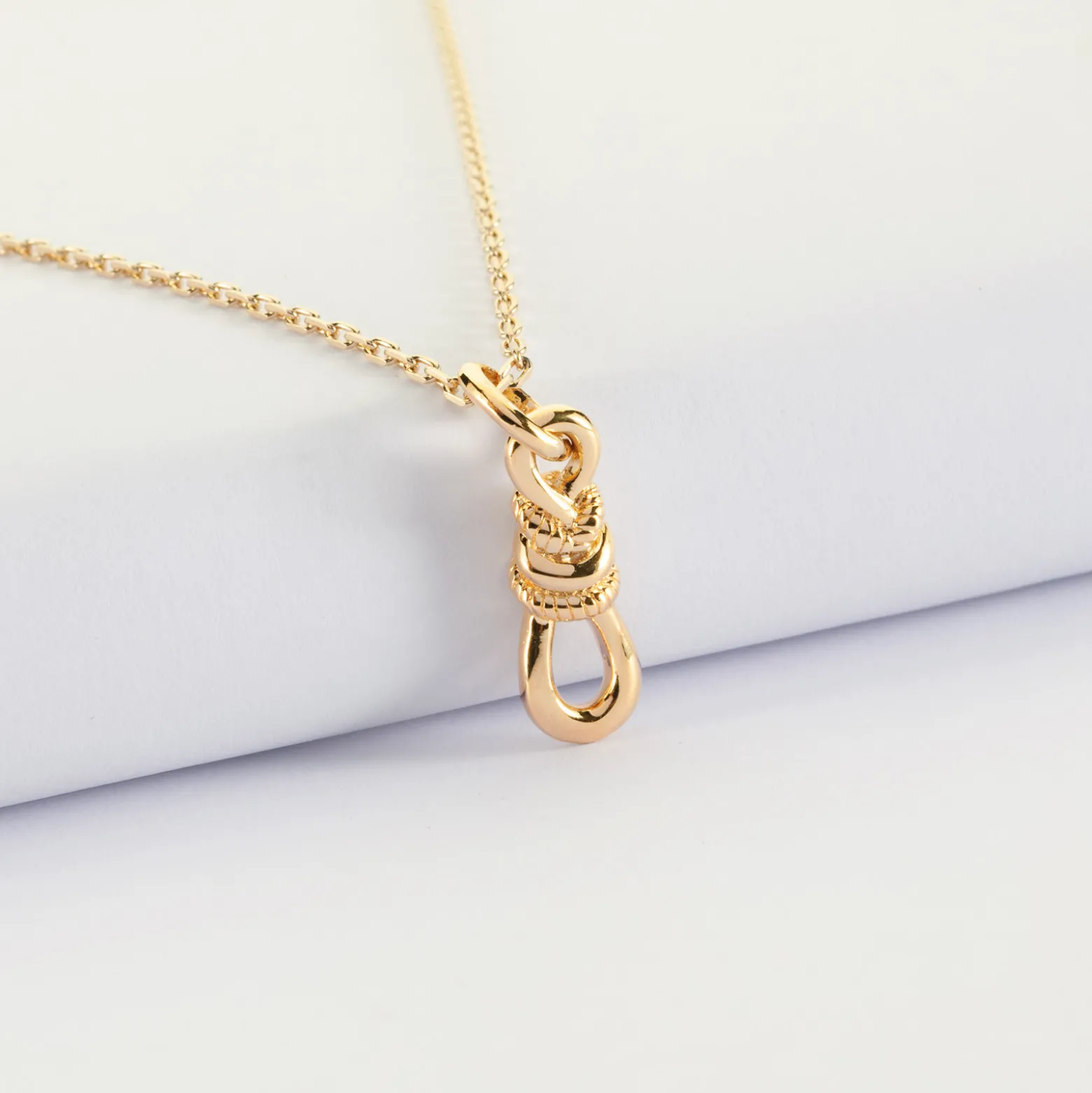 Pendentif "Le lien" plaqué or - HappyBulle x Lilylovesfashion