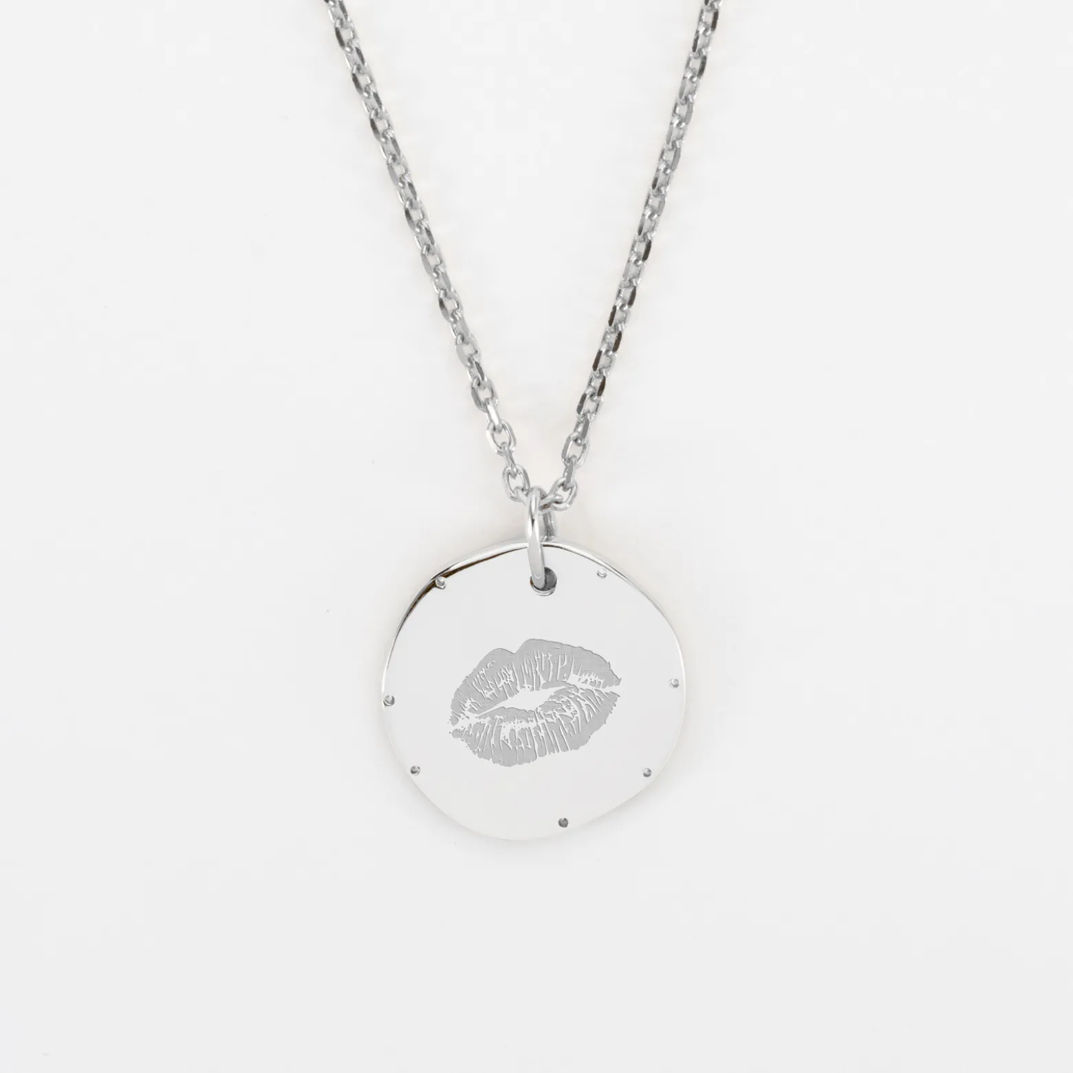 Pendentif Mariée personnalisé médaille contour scintillant gravée argent 16 mm