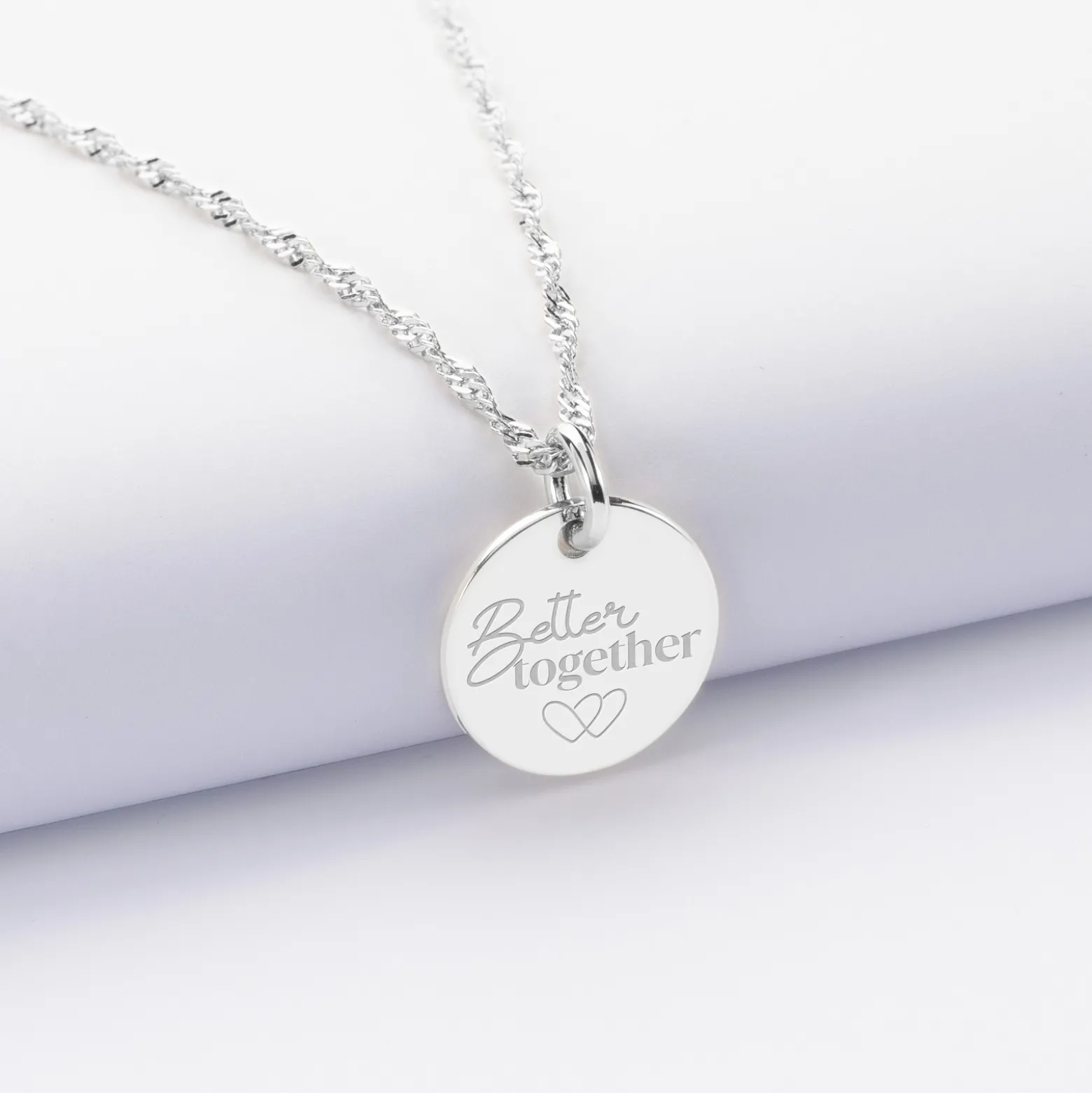Pendentif Mariée personnalisé médaille gravée argent 15 mm