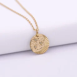 Pendentif médaille Lune trio zircons plaqué or 14 mm