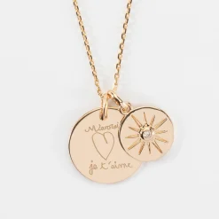 Pendentif personnalisé médaille gravée plaqué or 19 mm et breloque soleil scintillant 14 mm