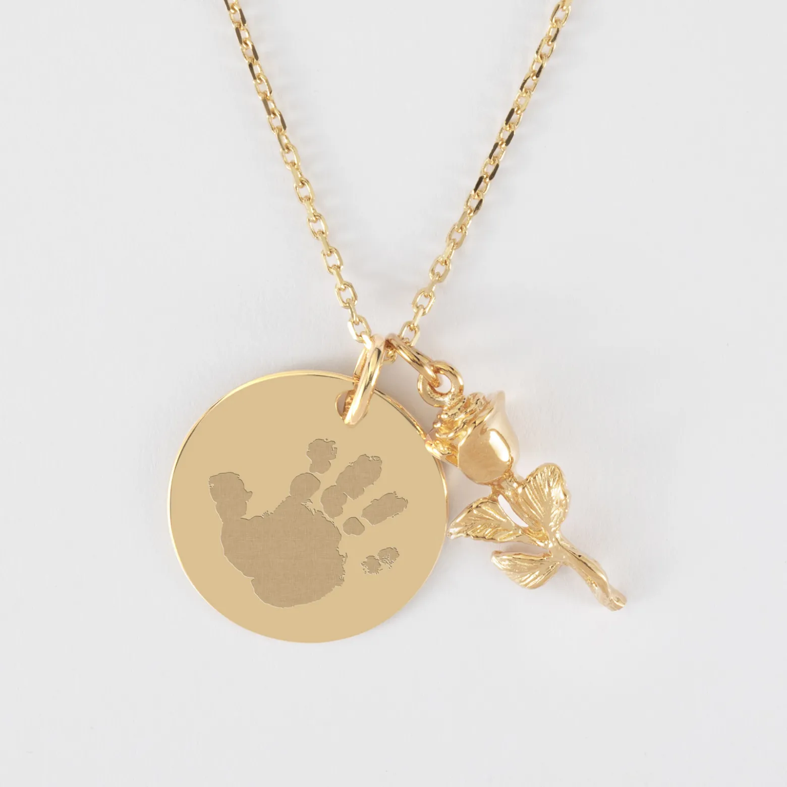 Pendentif personnalisé médaille gravée plaqué or 19 mm et breloque rose 19 mm