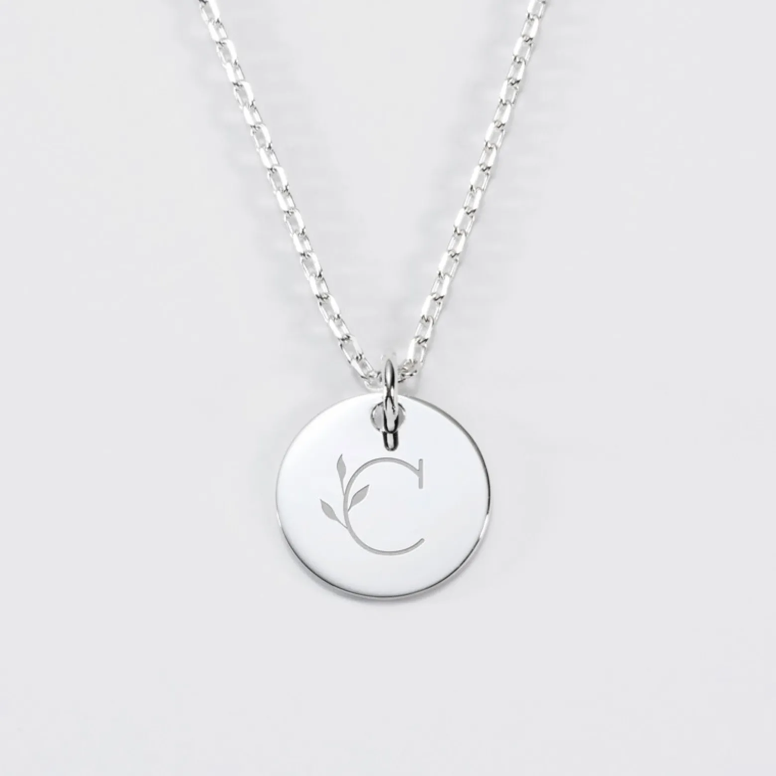 Pendentif personnalisé médaille gravée argent 15 mm - édition spéciale "Alphabet floral"