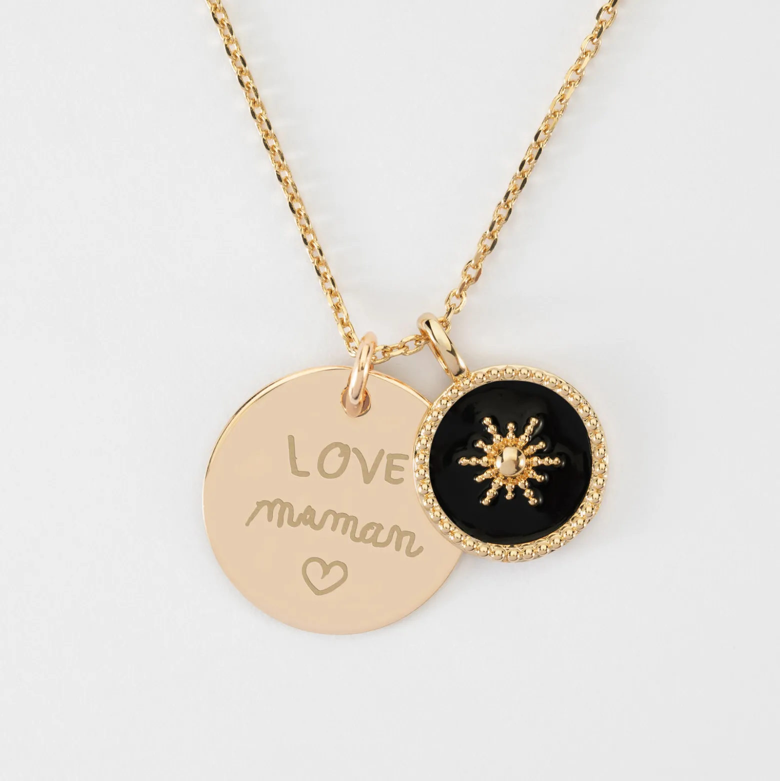 Pendentif personnalisé médaille gravée plaqué or 19 mm et breloque email noir soleil 14 mm