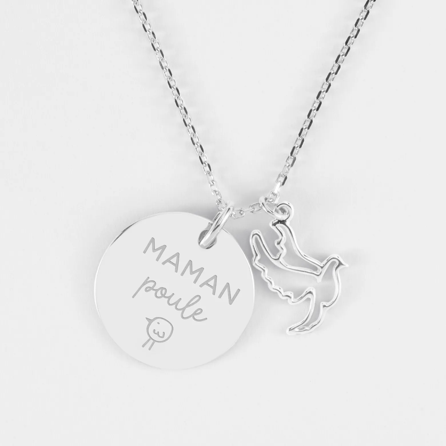 Pendentif personnalisé médaille gravée argent 19 mm et breloque colombe 18 mm