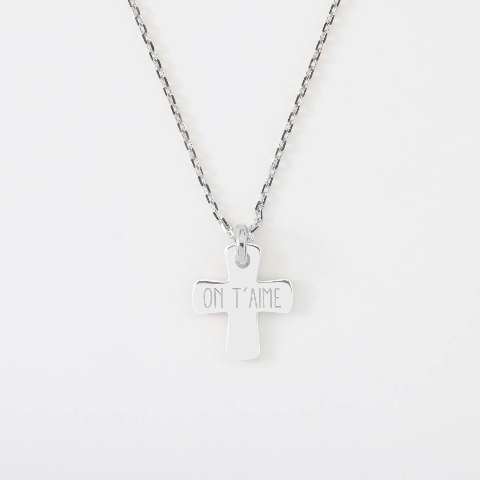 Pendentif personnalisé médaille gravée argent croix 15x13 mm