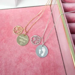 Pendentif personnalisé médaille gravée argent 19 mm et breloque arbre de vie contour torsadé 16 mm