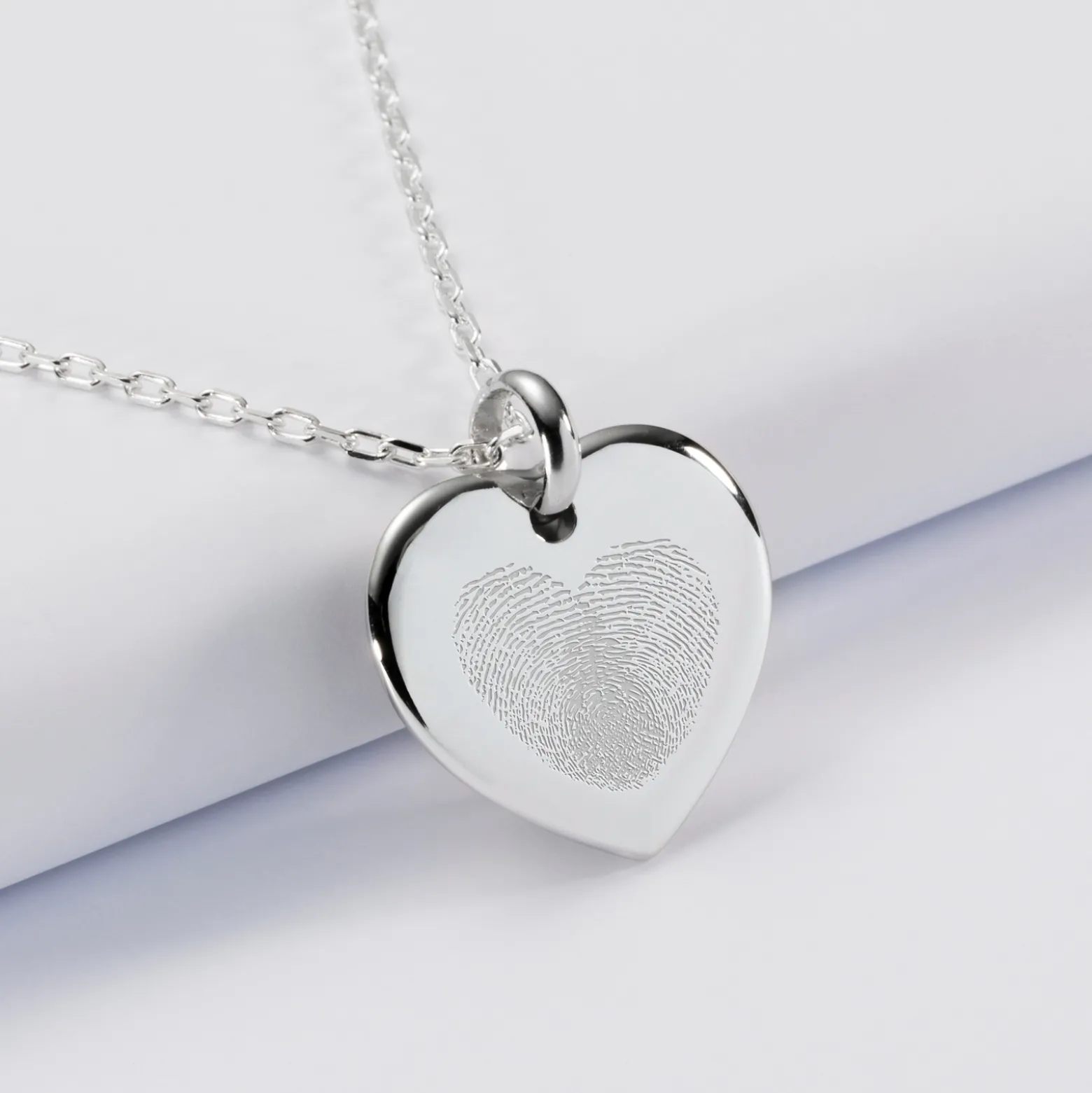 Pendentif personnalisé médaille gravée argent coeur bombé 21x20 mm