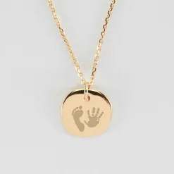 Pendentif personnalisé médaille contour strié gravée plaqué or 17 mm