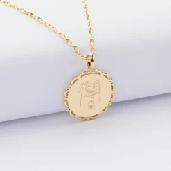 Pendentif personnalisé médaille vintage dentelée gravée plaqué or 17 mm