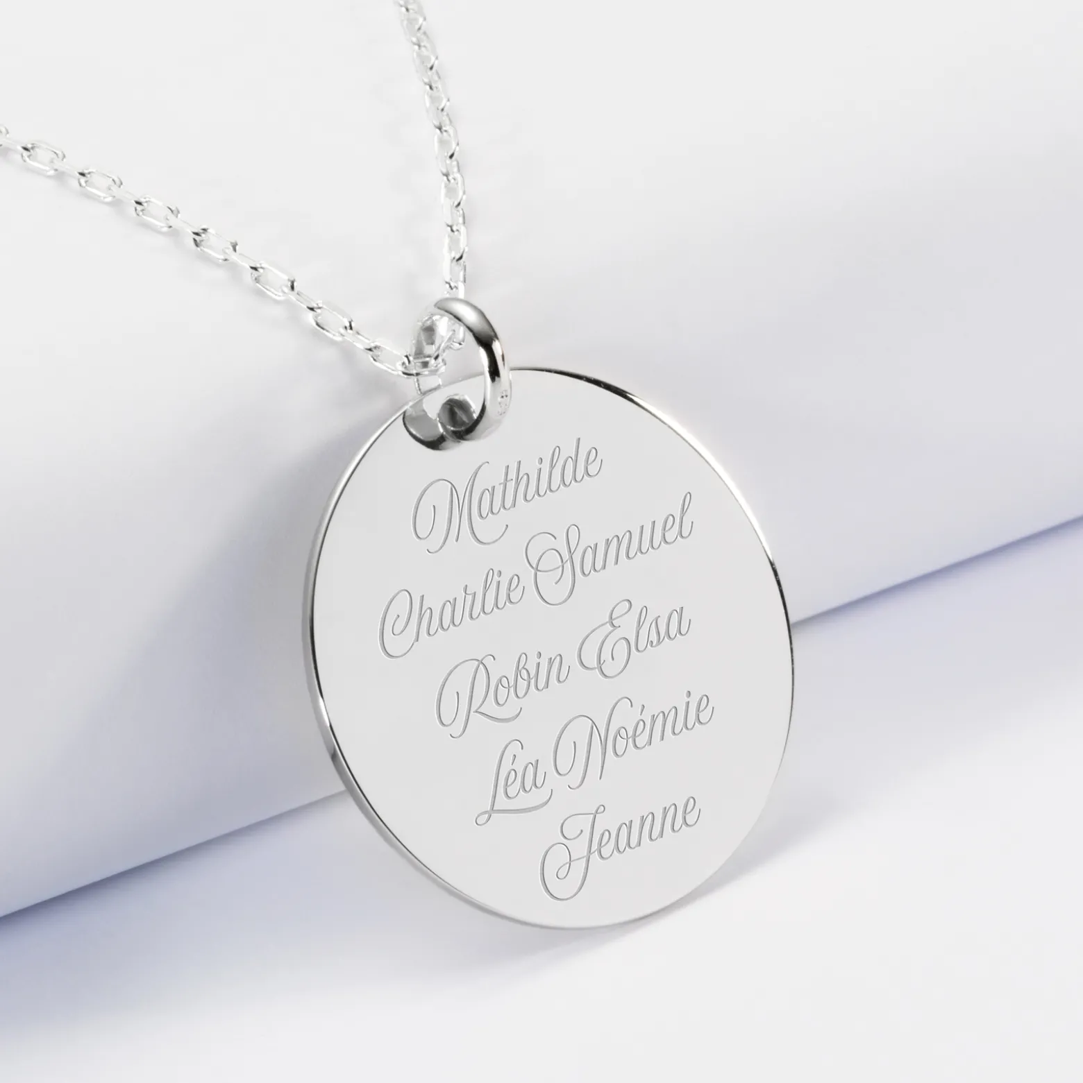 Pendentif personnalisé médaille gravée argent 27 mm - Edition spéciale Mamie