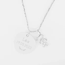 Pendentif personnalisé médaille gravée argent 19 mm et breloque petite fille scintillante 12 mm