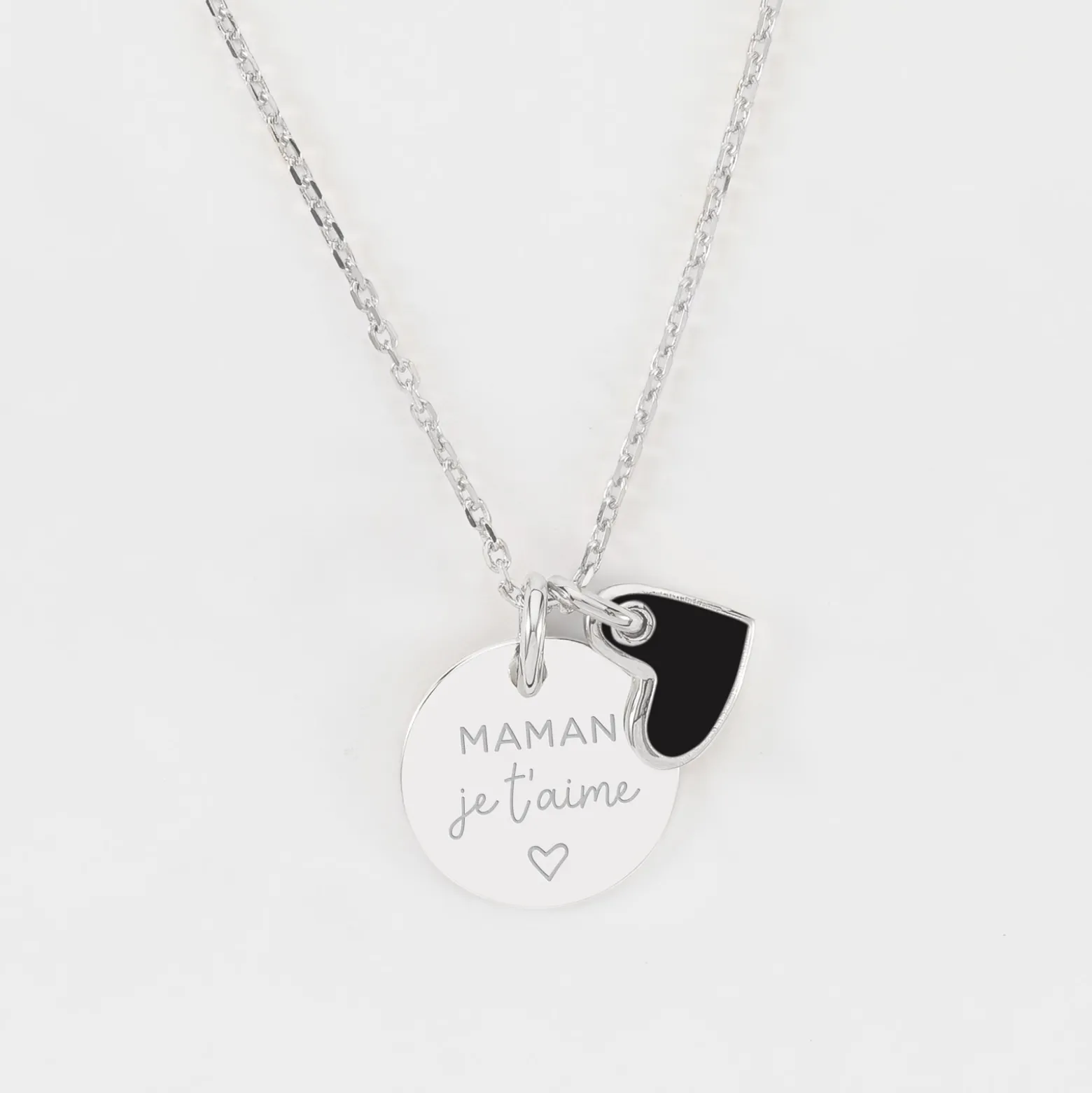 Pendentif personnalisé médaille gravée argent 15 mm et breloque coeur email 10 mm