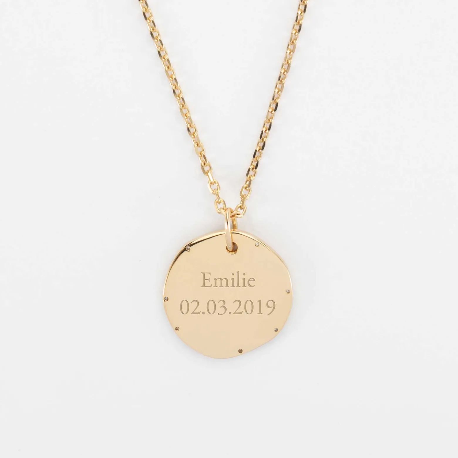 Pendentif personnalisé médaille contour scintillant gravée plaqué or 16 mm