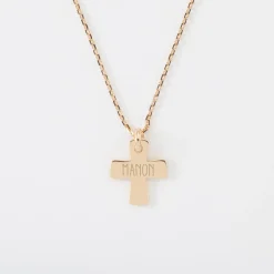 Pendentif personnalisé médaille gravée plaqué or croix 15x13 mm