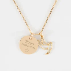 Pendentif personnalisé médaille gravée plaqué or 15 mm et breloque colombe 18 mm