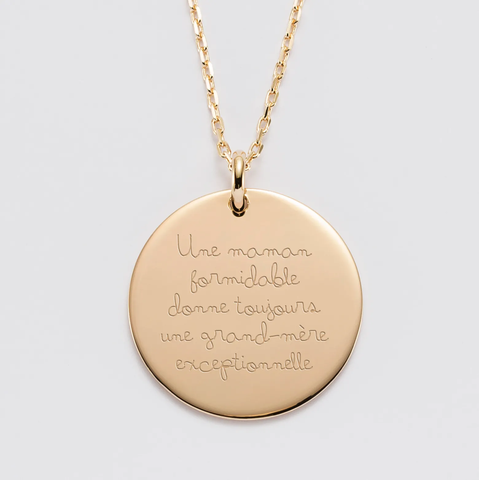 Pendentif personnalisé médaille gravée plaqué or 27 mm - Edition spéciale Mamie