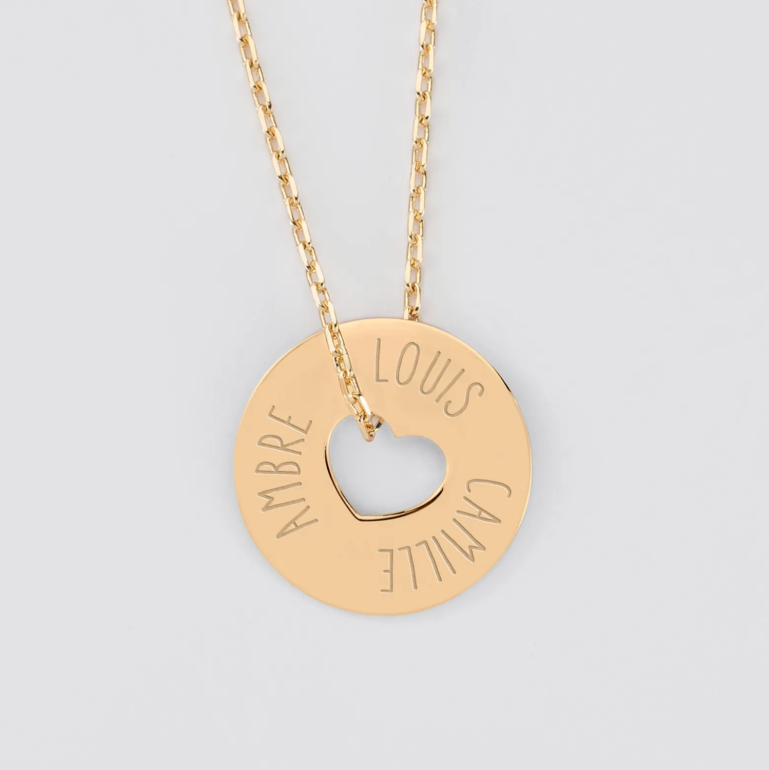Pendentif personnalisé médaille gravée plaqué or cible coeur 21 mm