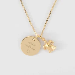 Pendentif personnalisé médaille gravée plaqué or 15 mm et breloque tortue 10 mm