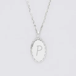 Pendentif personnalisé médaille vintage ovale dentelée gravée argent 20x13 mm - Nos petits imparfaits