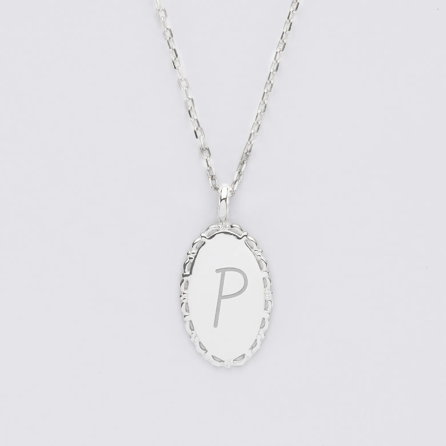 Pendentif personnalisé médaille vintage ovale dentelée gravée argent 20x13 mm - Nos petits imparfaits