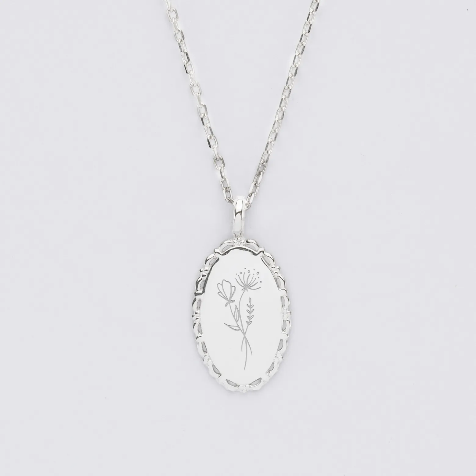 Pendentif personnalisé médaille vintage ovale dentelée gravée argent 20x13 mm - Nos petits imparfaits