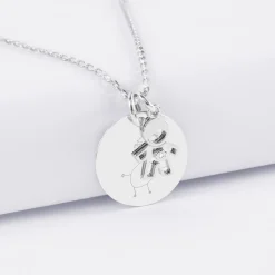 Pendentif personnalisé médaille gravée argent 19 mm et breloque petit garçon zircon 12 mm