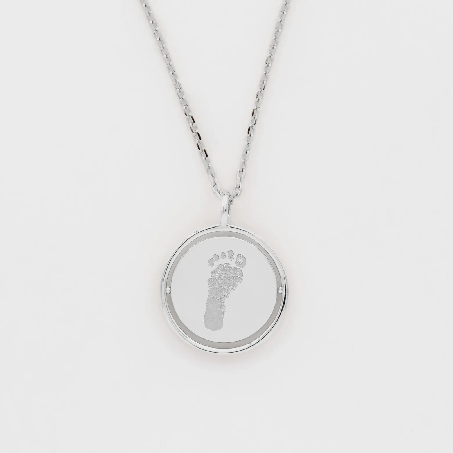 Pendentif personnalisé médaille réversible Eternelle gravée argent 18 mm - HappyBulle x Capucine