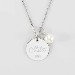 Pendentif personnalisé médaille gravée argent 19 mm et breloque perle nacre 10 mm