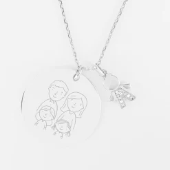 Pendentif personnalisé médaille gravée argent 27 mm et breloque petit garçon scintillant 12 mm