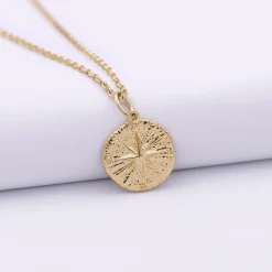 Pendentif personnalisé médaille gravée plaqué or rose des vents texturée 14 mm
