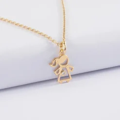 Pendentif petite fille zircon plaqué or 12 mm