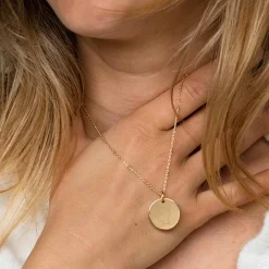 Pendentif silhouette personnalisé médaille plaqué or 19 mm -