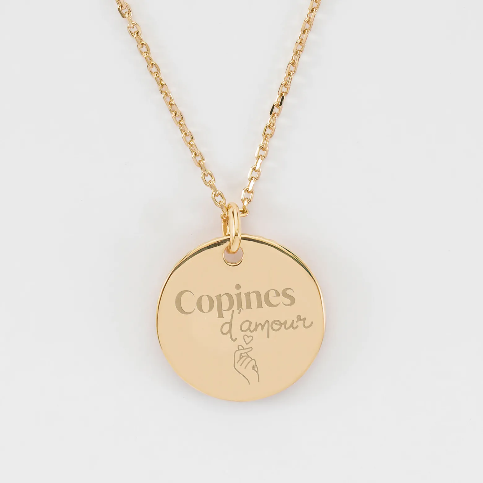 Pendentif Témoin personnalisé médaille soleil coeur bombé gravée plaqué or 19 mm