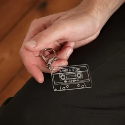 Porte clés Spotify personnalisé gravé acrylique cassette rétro