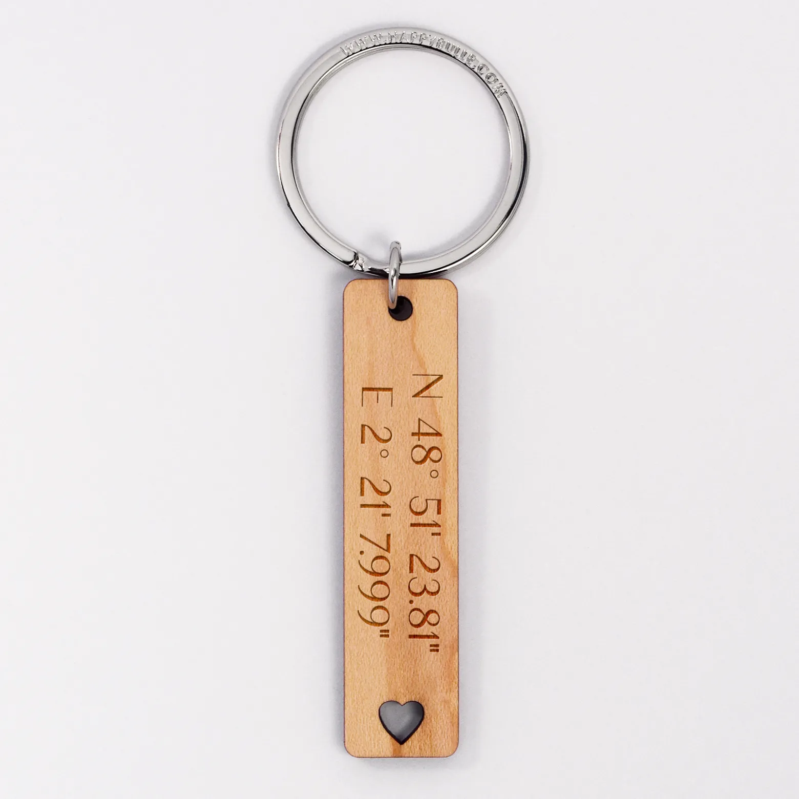 Porte-clés personnalisé "coordonnées géographiques" médaille gravée bois plaque 16x66 mm