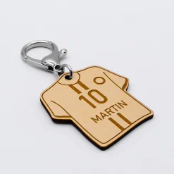 Porte-clés personnalisé gravé bois Maillot de football 50x50 mm