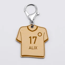 Porte-clés personnalisé gravé bois Maillot de football 50x50 mm