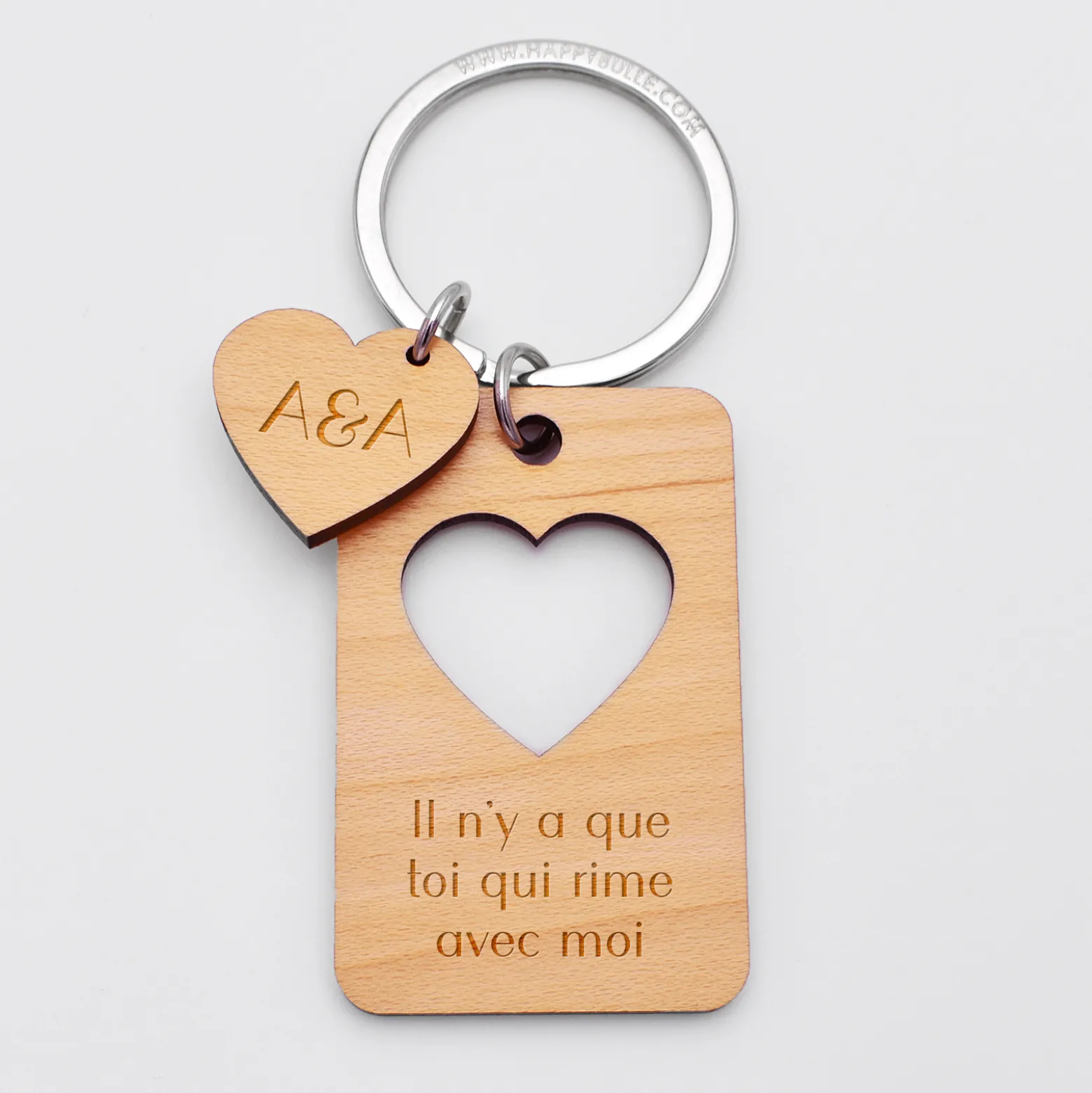 Porte-clés personnalisé médaille gravée bois rectangle 55x35 mm "coeur double"