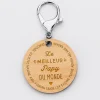 Porte-clés personnalisé prénoms médaille gravée bois ronde 50 mm "Le meilleur Papy du monde"
