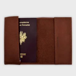 Protège passeport personnalisé cuir couleur Fauve