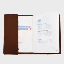 Protège passeport personnalisé cuir couleur Fauve